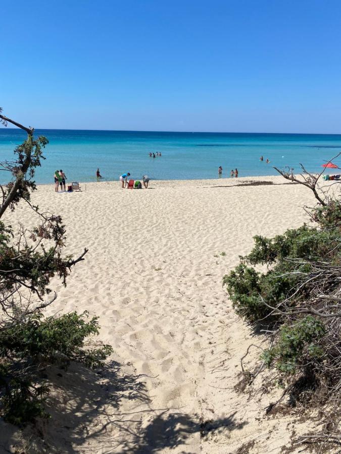 Salento Casa Vacanza Il Focolare Torchiarolo Exteriör bild